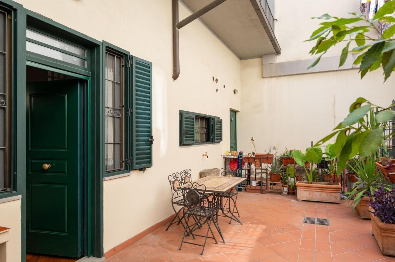 Florence Statuto Apartment With Small Courtyard Exterior foto